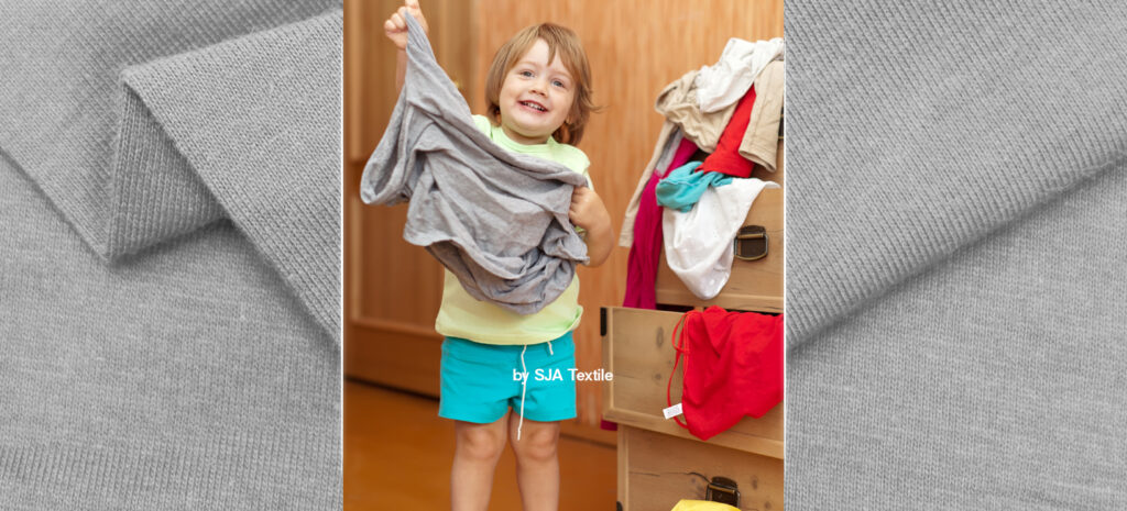Tips Memilih Baju Anak Laki-Laki, Cari Kain yang Gak Cuma Nyaman Tapi Harus Pertimbangkan Hal Ini!
