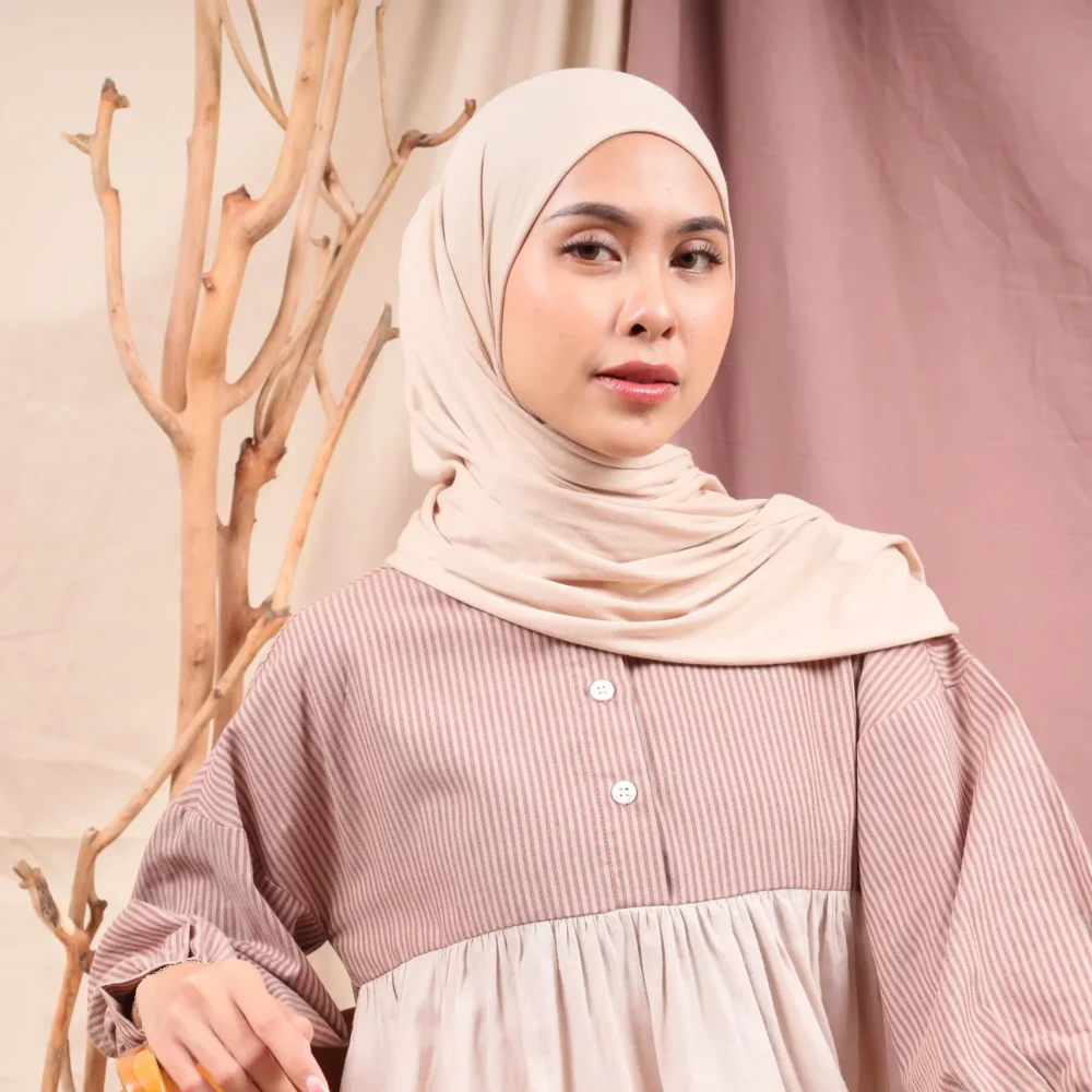 SJA Textile - Toko Kain Terbaik di Bandung - Modestly Chic Modest Wear 13